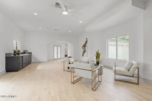 $1,988,999 | 2251 North 32nd Street, Unit 27, Mesa, AZ 85213