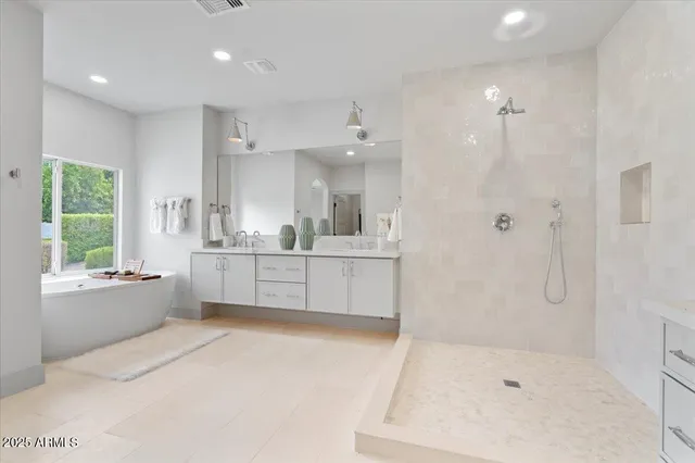 $1,988,999 | 2251 North 32nd Street, Unit 27, Mesa, AZ 85213