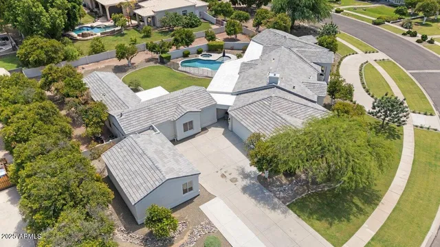 $1,988,999 | 2251 North 32nd Street, Unit 27, Mesa, AZ 85213