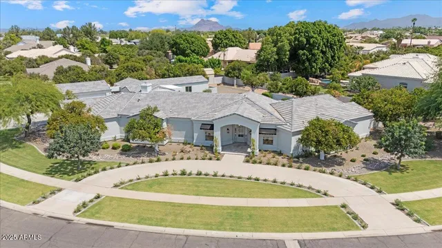 $1,988,999 | 2251 North 32nd Street, Unit 27, Mesa, AZ 85213