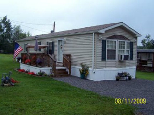 435 Meadow Road Road Seneca, PA 16346 - Photo 1 of 1 Main View
