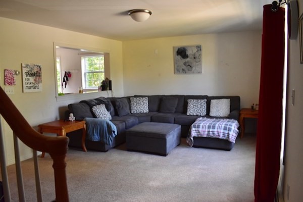 5 Admirals Way, Unit 5 Berkley, MA 02779 - Photo 3 of 20