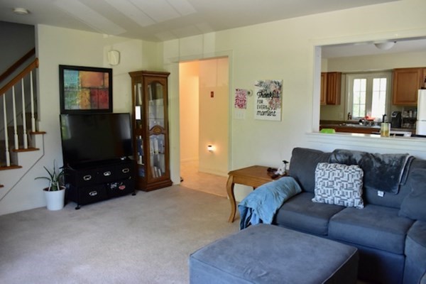 5 Admirals Way, Unit 5 Berkley, MA 02779 - Photo 4 of 20