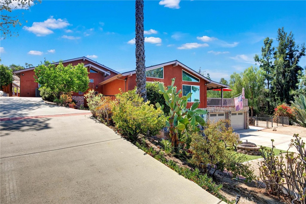 1026 Arnold Way Alpine, CA 91901 - Photo 52 of 69