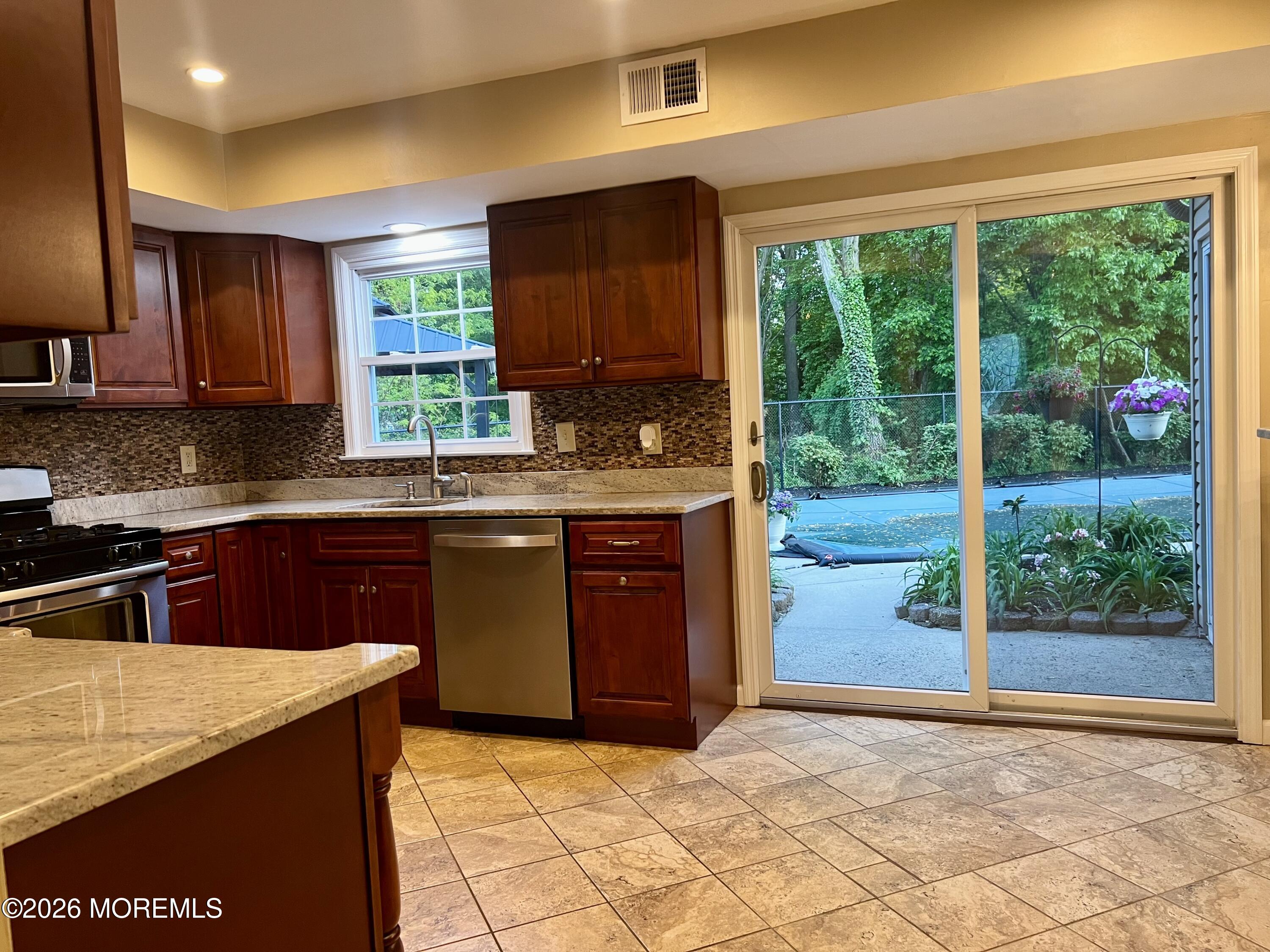 16 Templer Way Hazlet, NJ 07730 - Photo 24 of 42 FullSizeRender