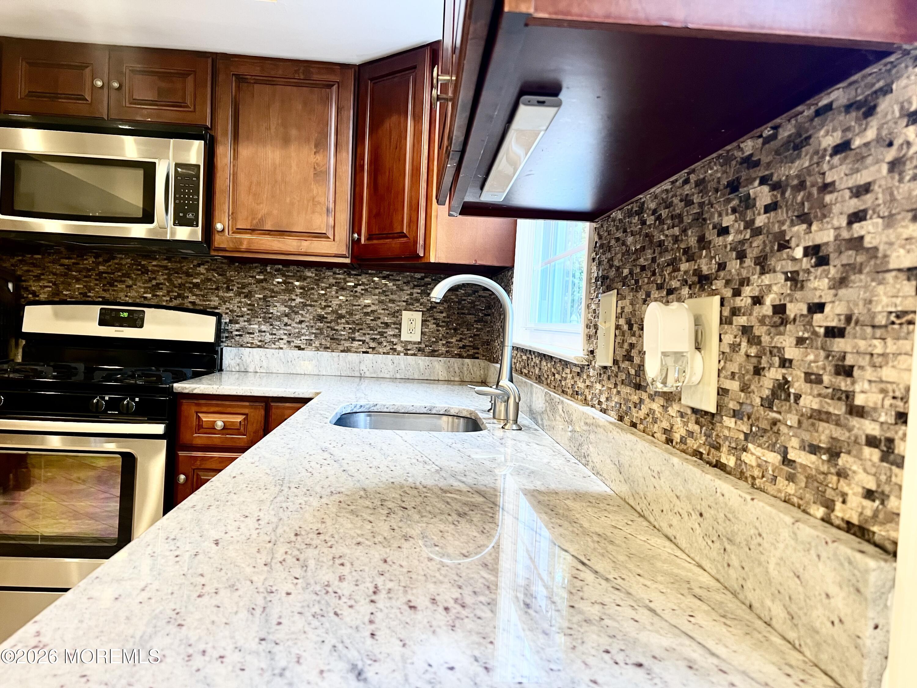 16 Templer Way Hazlet, NJ 07730 - Photo 25 of 42 FullSizeRender