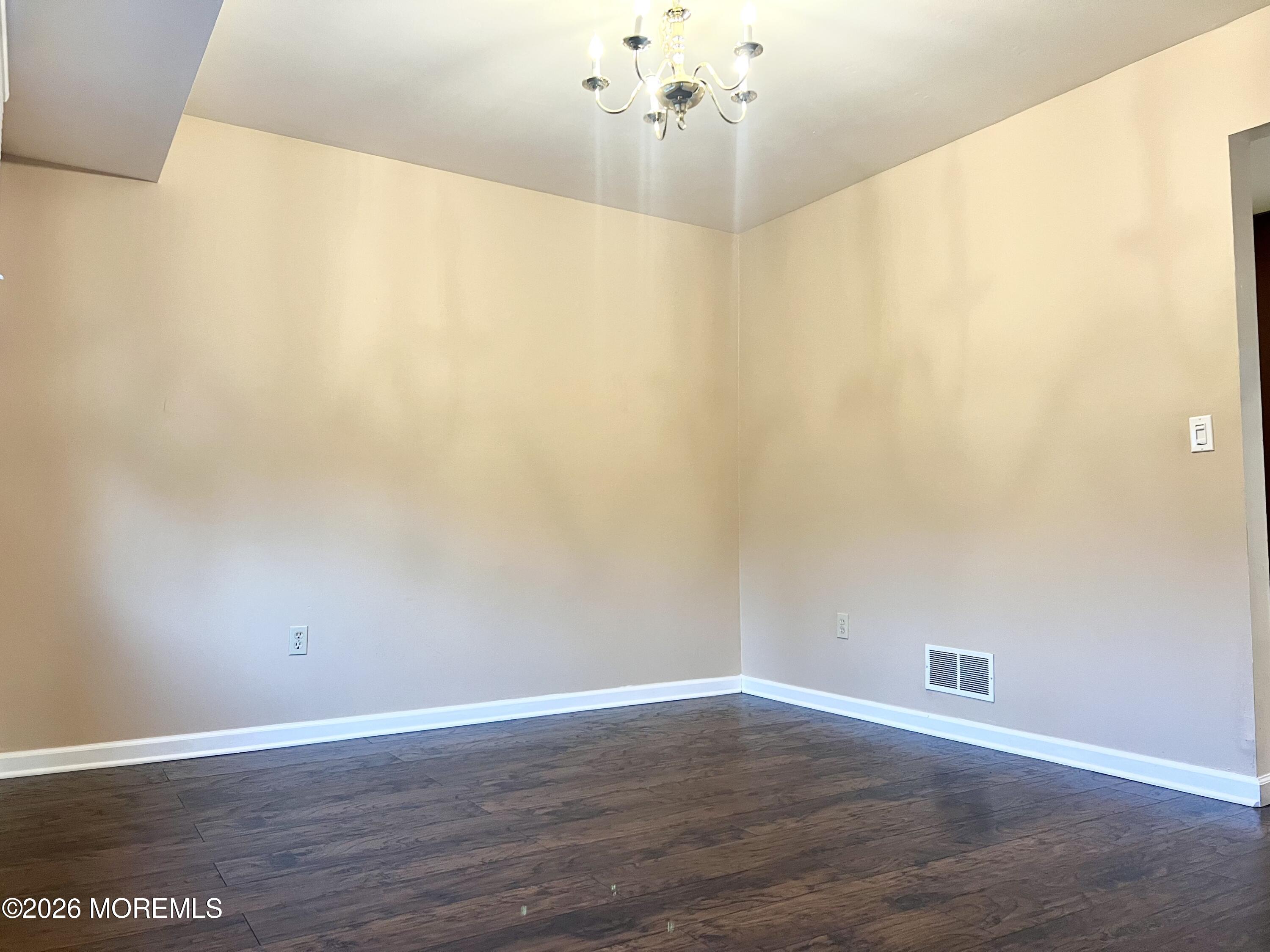 16 Templer Way Hazlet, NJ 07730 - Photo 3 of 42 FullSizeRender