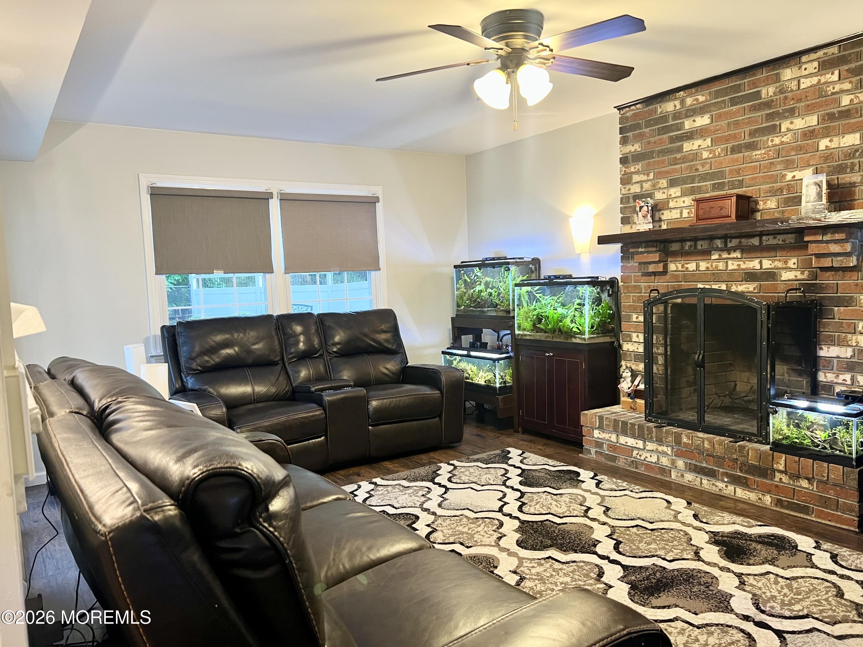 16 Templer Way Hazlet, NJ 07730 - Photo 6 of 42 FullSizeRender
