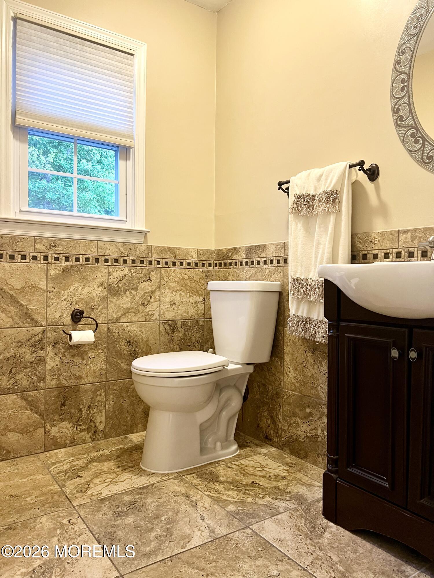 16 Templer Way Hazlet, NJ 07730 - Photo 9 of 42 FullSizeRender