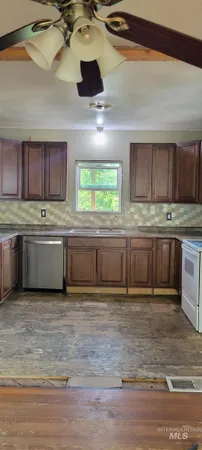 $245,000 | 410 Division Avenue, Craigmont, ID 83523