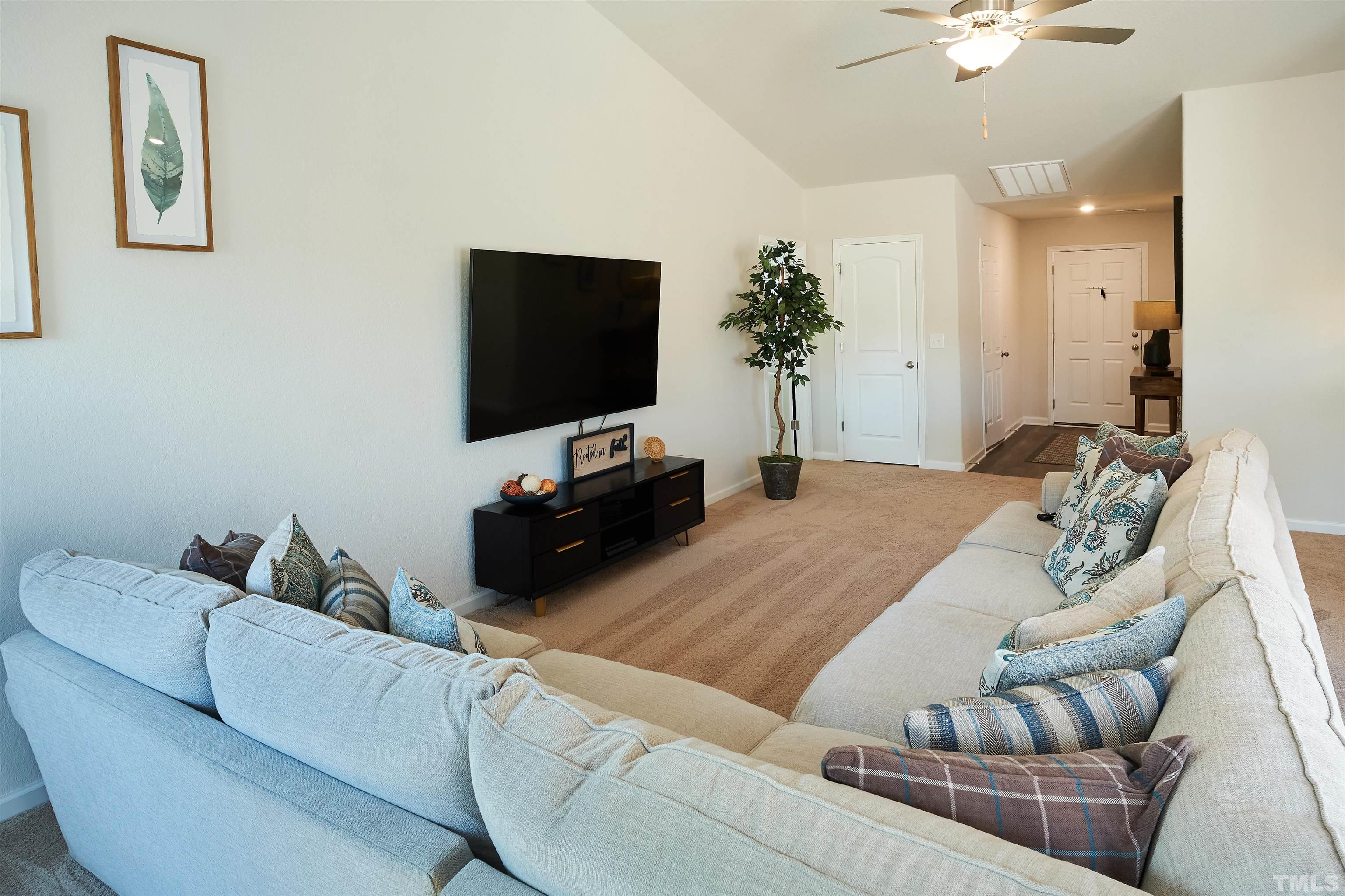 360 Rustling Way Zebulon, NC 27597 - Photo 6 of 30 Gallery Image 6