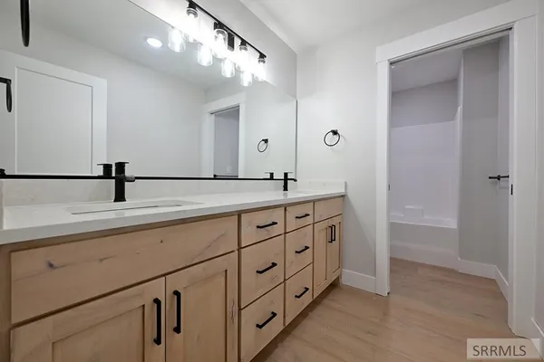 $675,000 | 837 East 1560 Street, Shelley, ID 83274