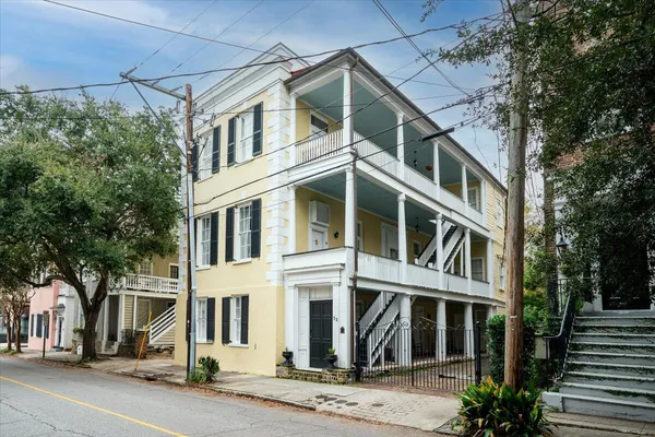$3,500 | 53 Hasell Street, Unit J, Charleston, SC 29401