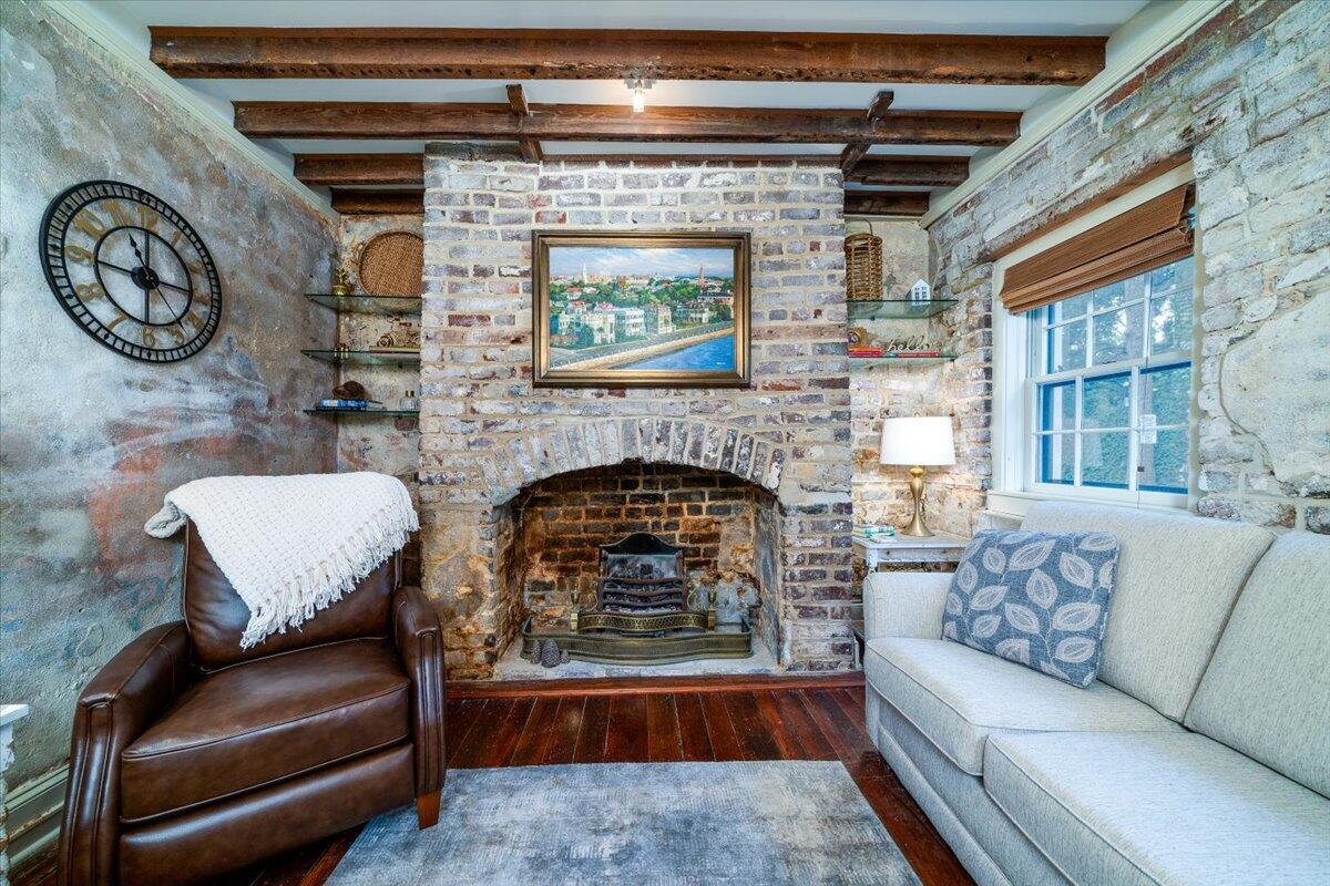 53 Hasell Street, Unit J Charleston, SC 29401 - Photo 18 of 20 22-53Hasell_022