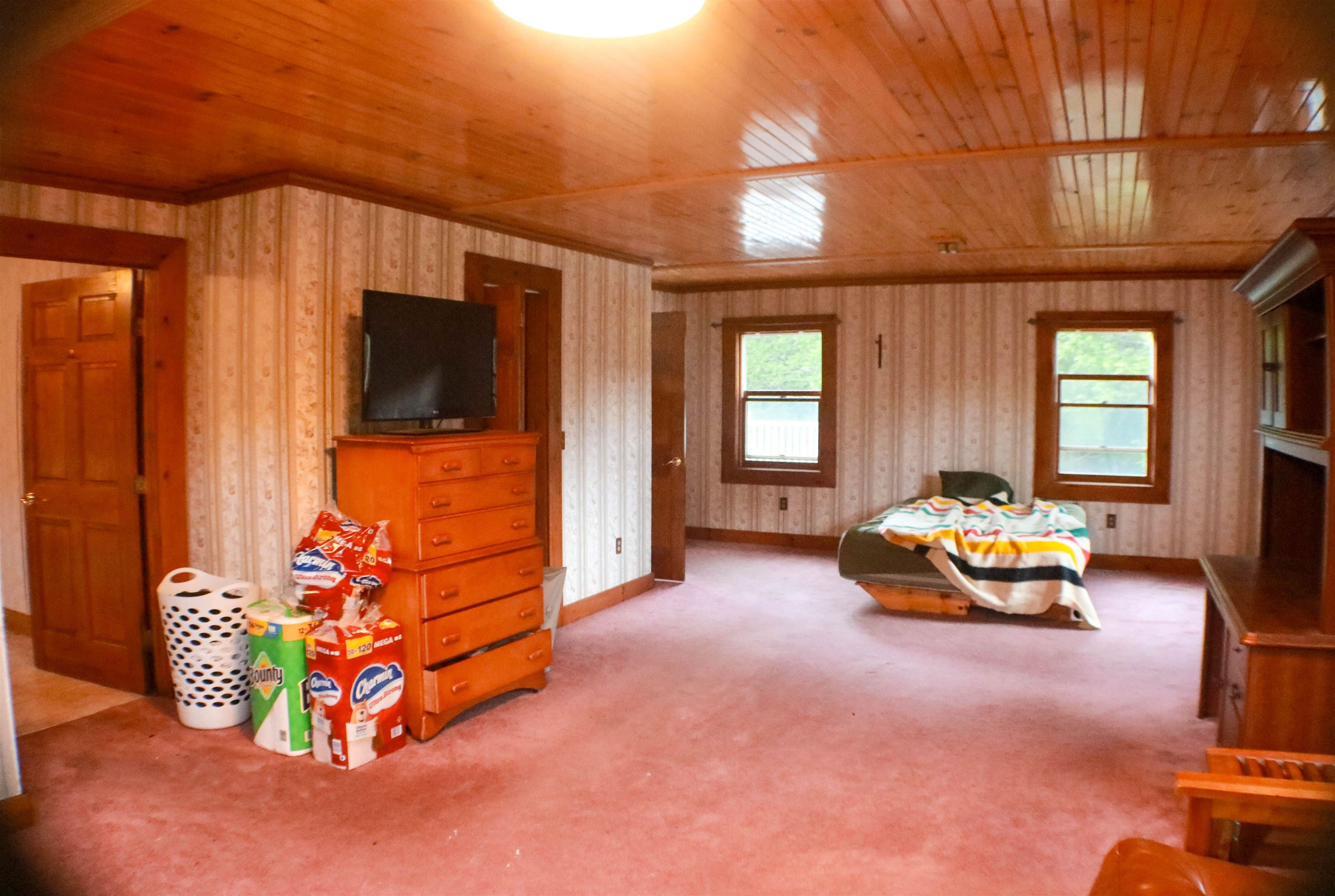 1081 Beaver Meadow Road Roxbury, VT 05669 - Photo 5 of 21