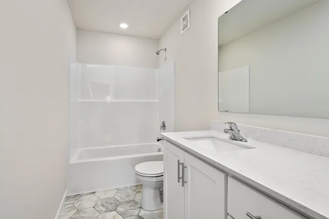 $313,900 | 8373 Cherry Street, Clear Lake, MN 55319