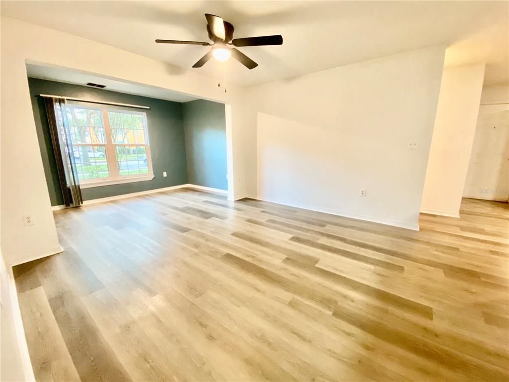 5463 Vineland Road, Unit 5103 Orlando, FL 32811 - Photo 16 of 23