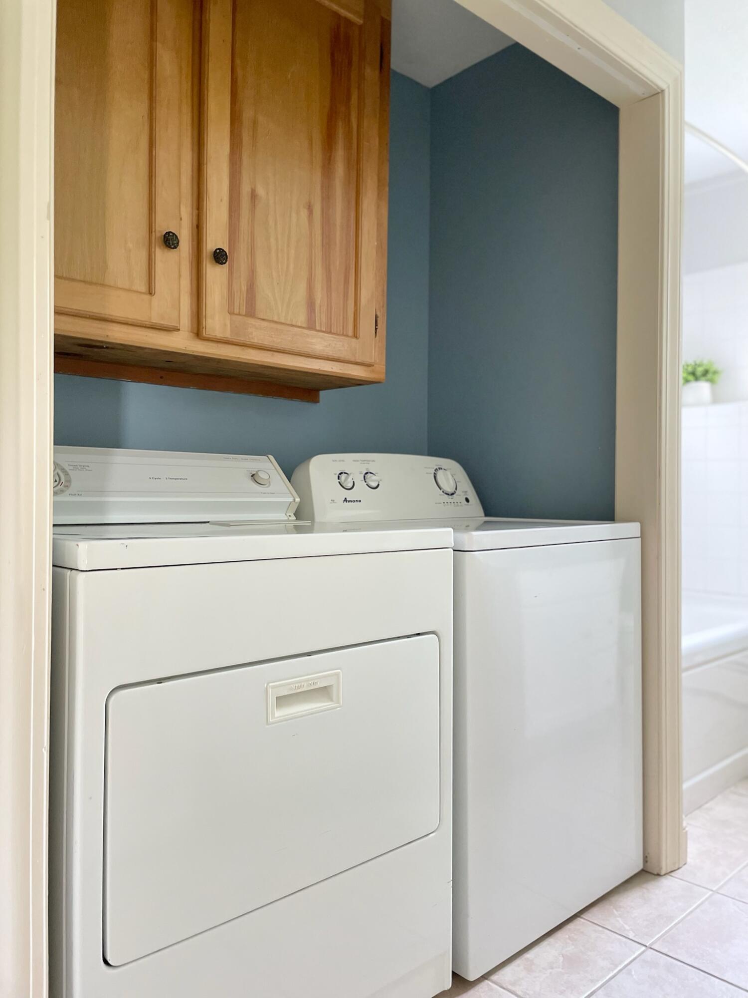 57 Hill Street Saco, ME 04072 - Photo 42 of 59 2nd Floor Apt - bathroom (9)