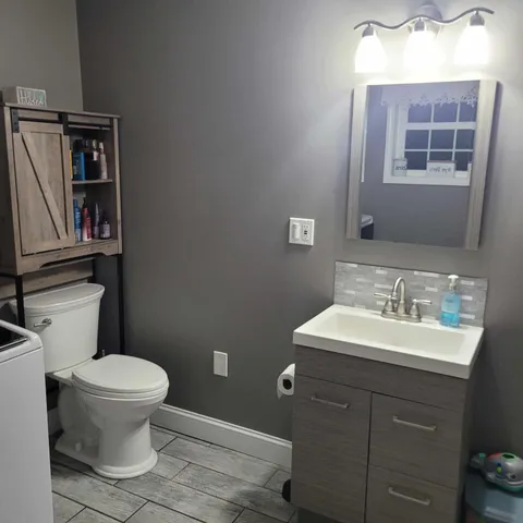 $725,000 | 59 Camp Road, Palmyra, ME 04965