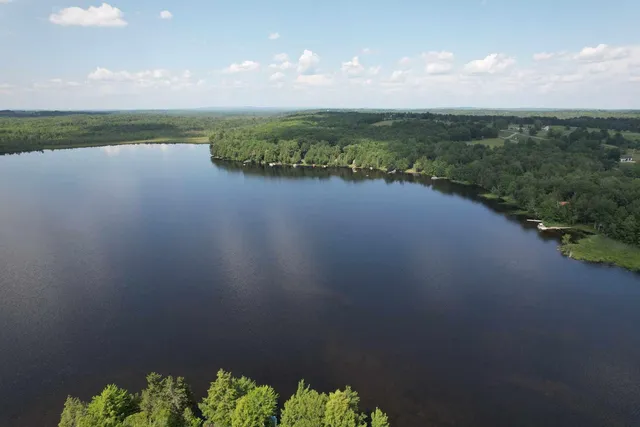 $725,000 | 59 Camp Road, Palmyra, ME 04965