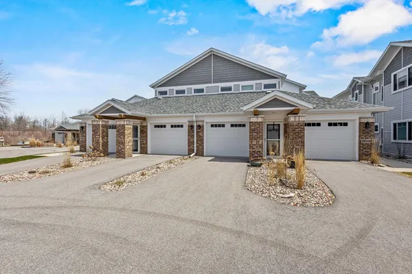 $535,000 | 2614 Lake Street, Algoma, WI 54201