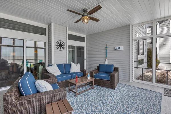 $535,000 | 2614 Lake Street, Algoma, WI 54201