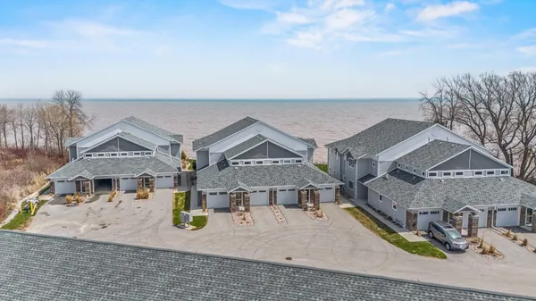 $535,000 | 2614 Lake Street, Algoma, WI 54201