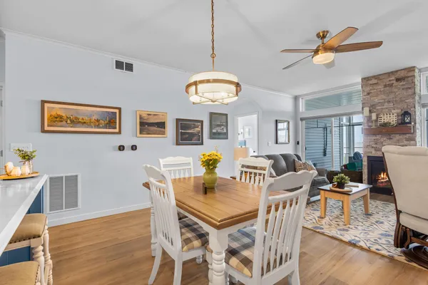 $535,000 | 2614 Lake Street, Algoma, WI 54201