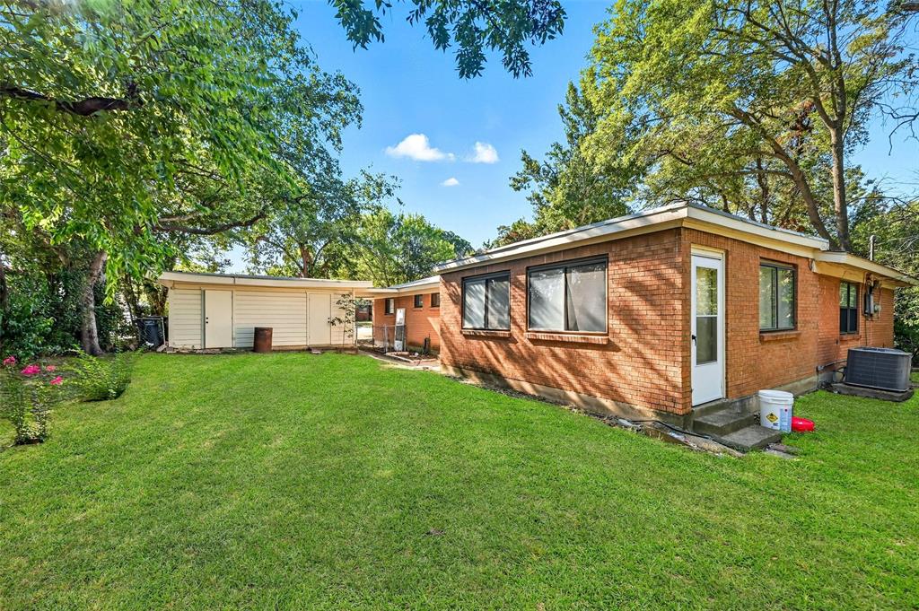 3512 Park Ridge Boulevard Fort Worth, TX 76109 - Photo 2 of 16 a view of a house with backyard and garden