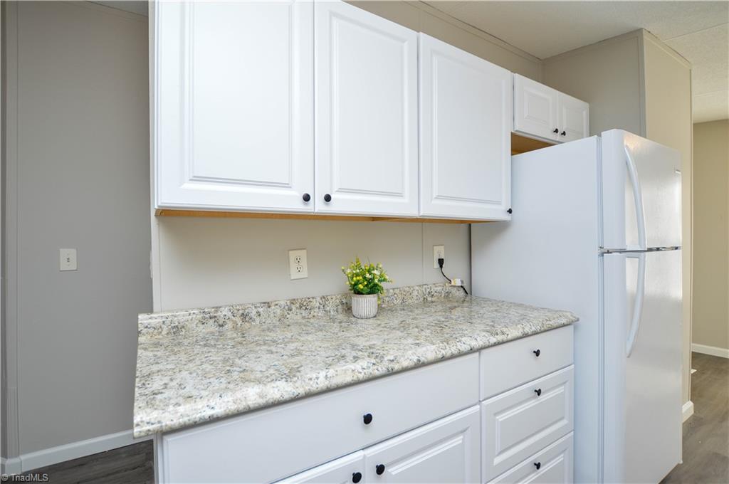 1090 Deer Chase Road Madison, NC 27025 - Photo 14 of 27 Gallery Image 14