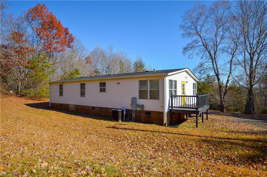 1090 Deer Chase Road Madison, NC 27025 - Photo 24 of 27 Gallery Image 24