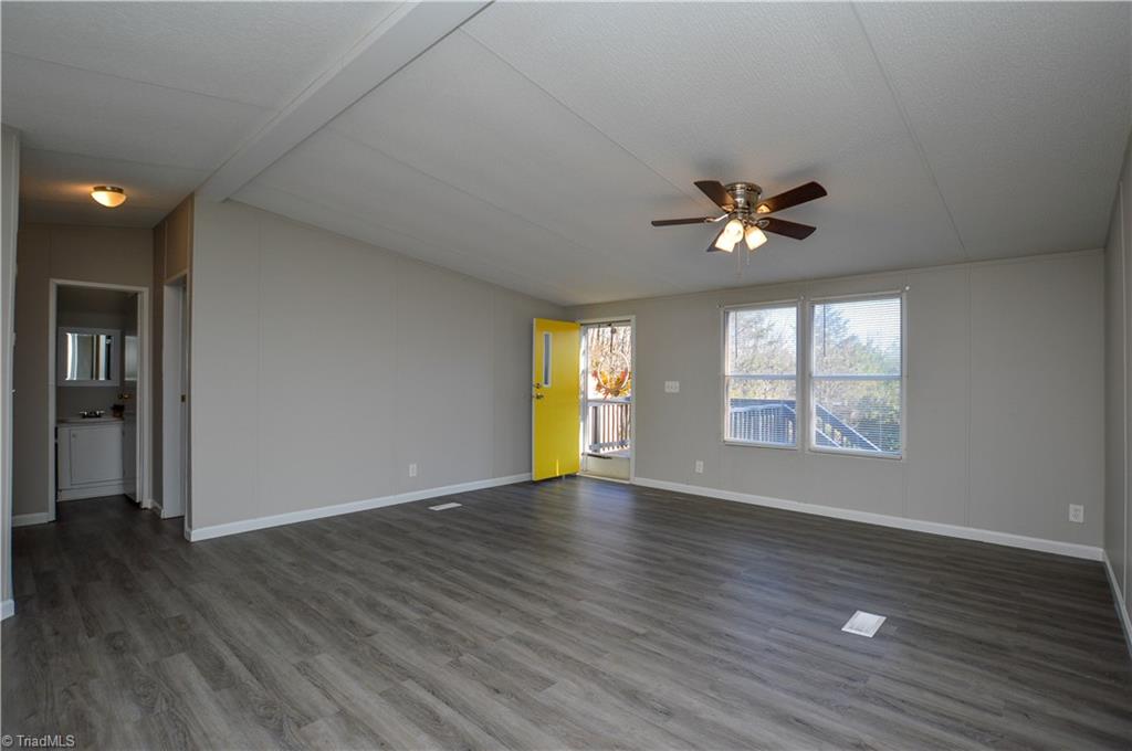 1090 Deer Chase Road Madison, NC 27025 - Photo 4 of 27 Gallery Image 4