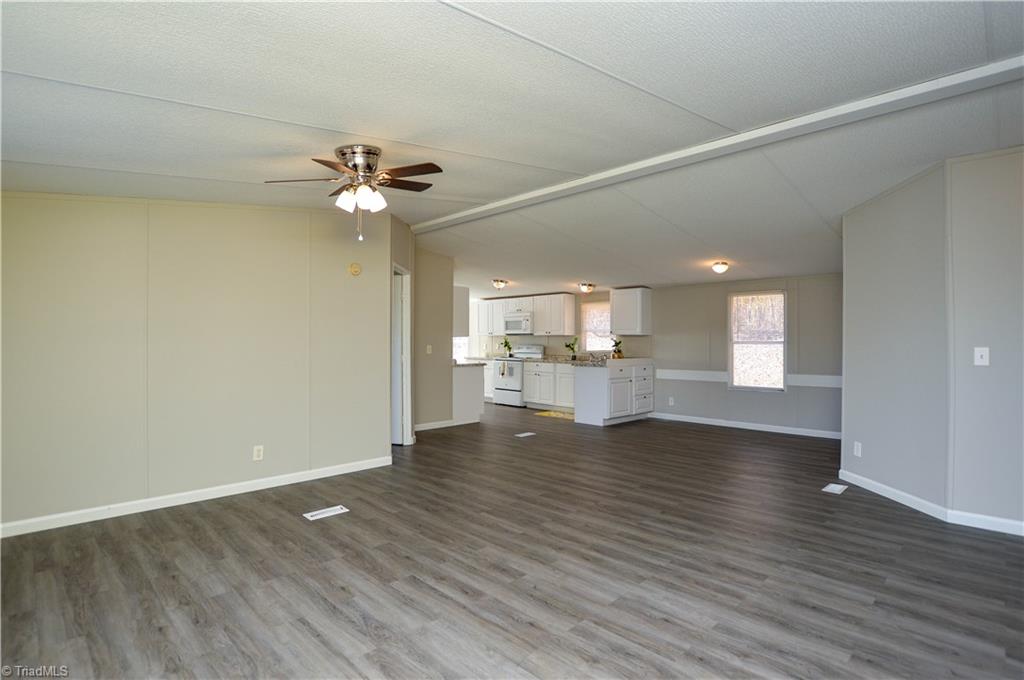 1090 Deer Chase Road Madison, NC 27025 - Photo 5 of 27 Gallery Image 5