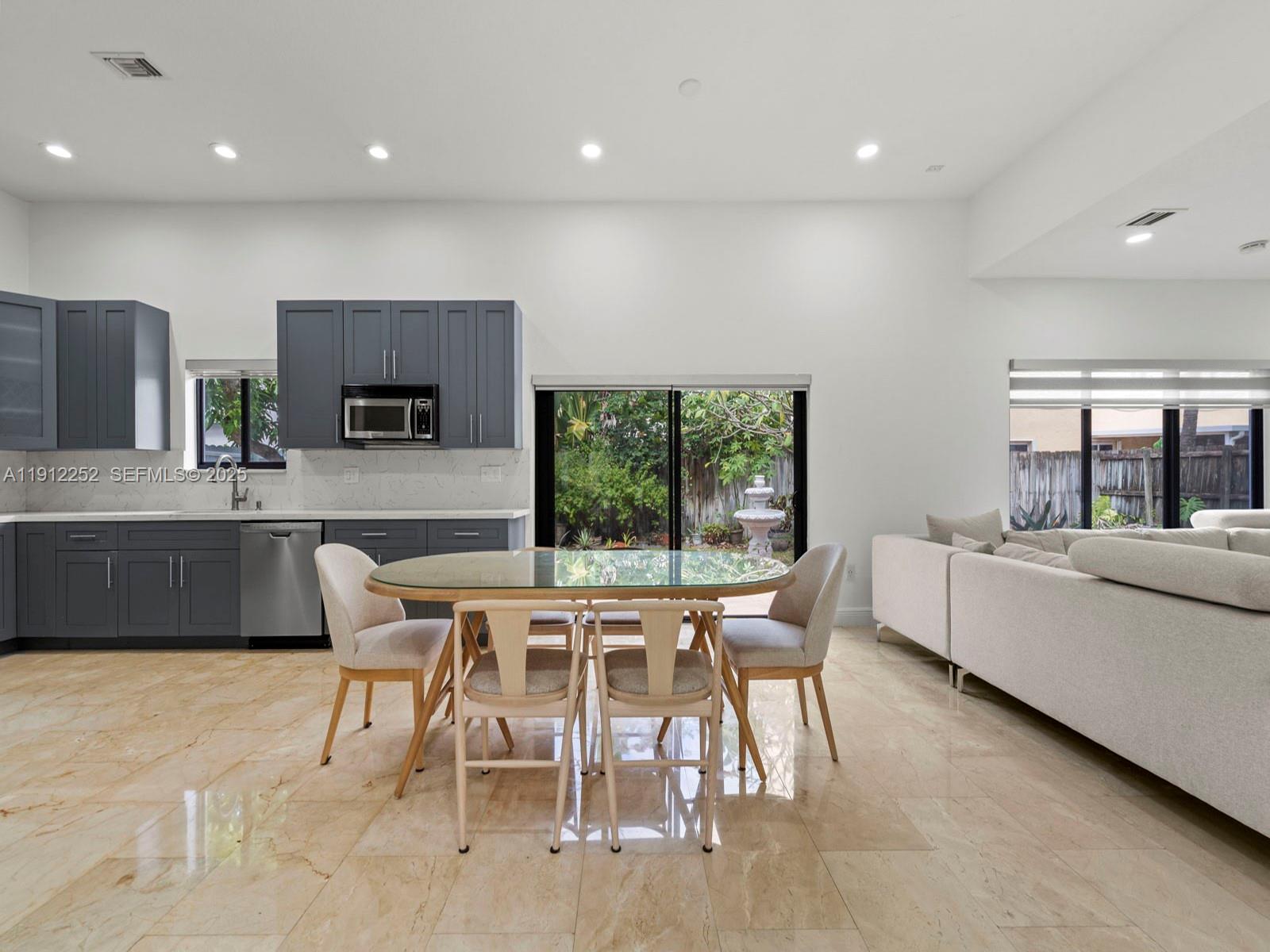 15871 Southwest 141st Street Miami, FL 33196 - Photo 9 of 41