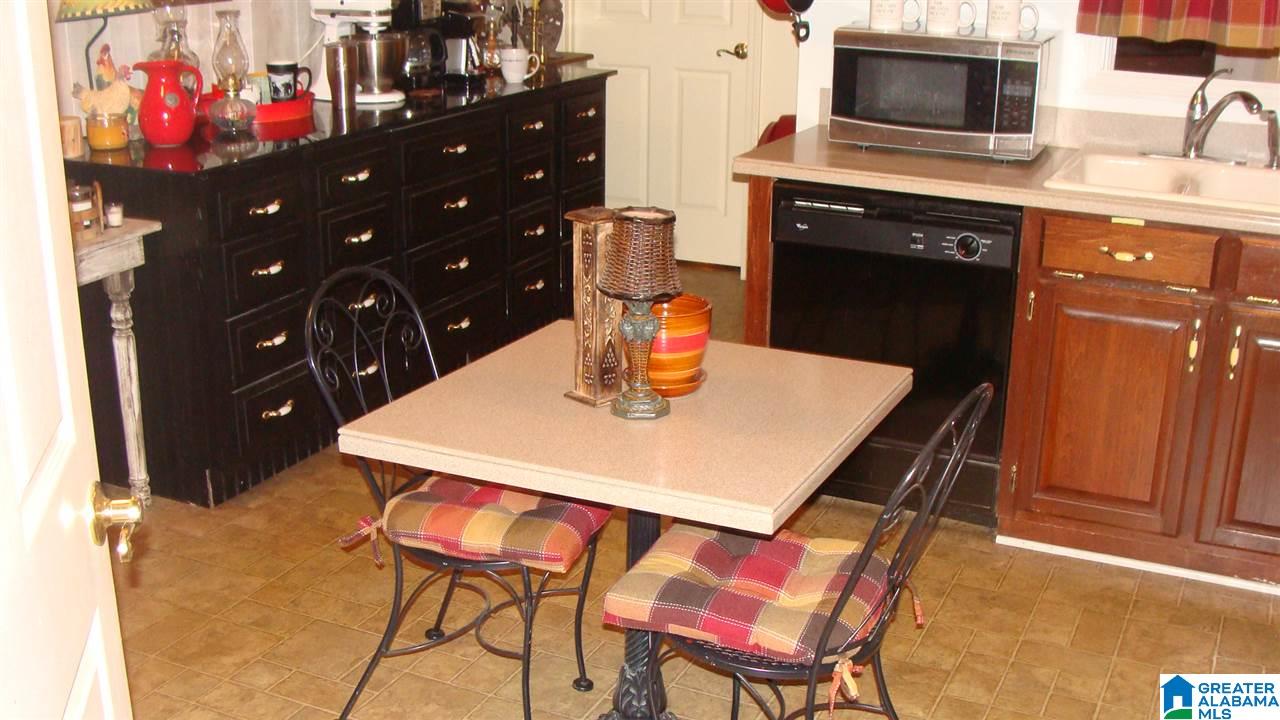234 Fox Ridge Drive Warrior, AL 35180 - Photo 14 of 41