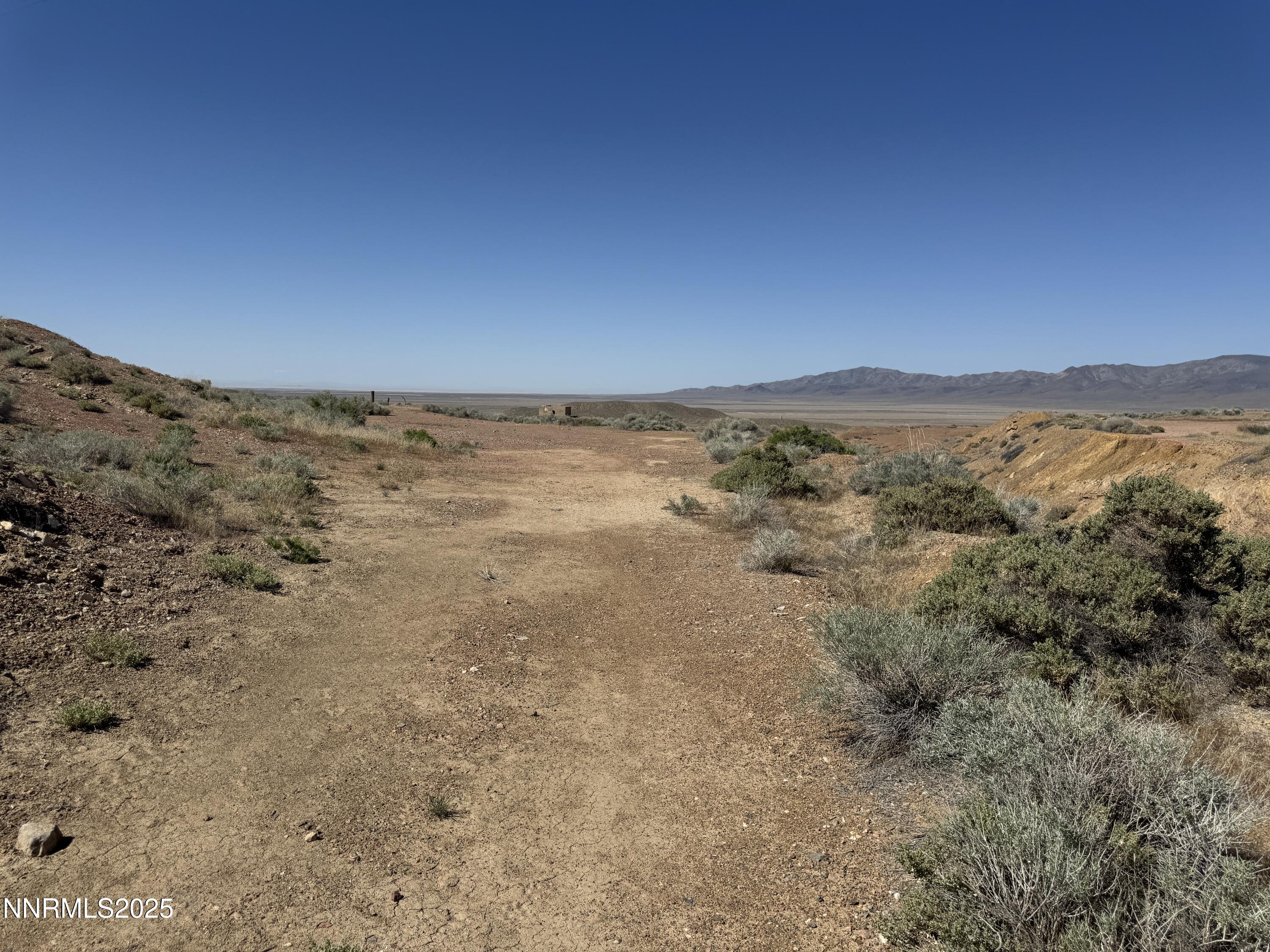 1508012 Coal Canyon Road Lovelock, NV 89419 - Photo 26 of 40 a view of lake and mountain