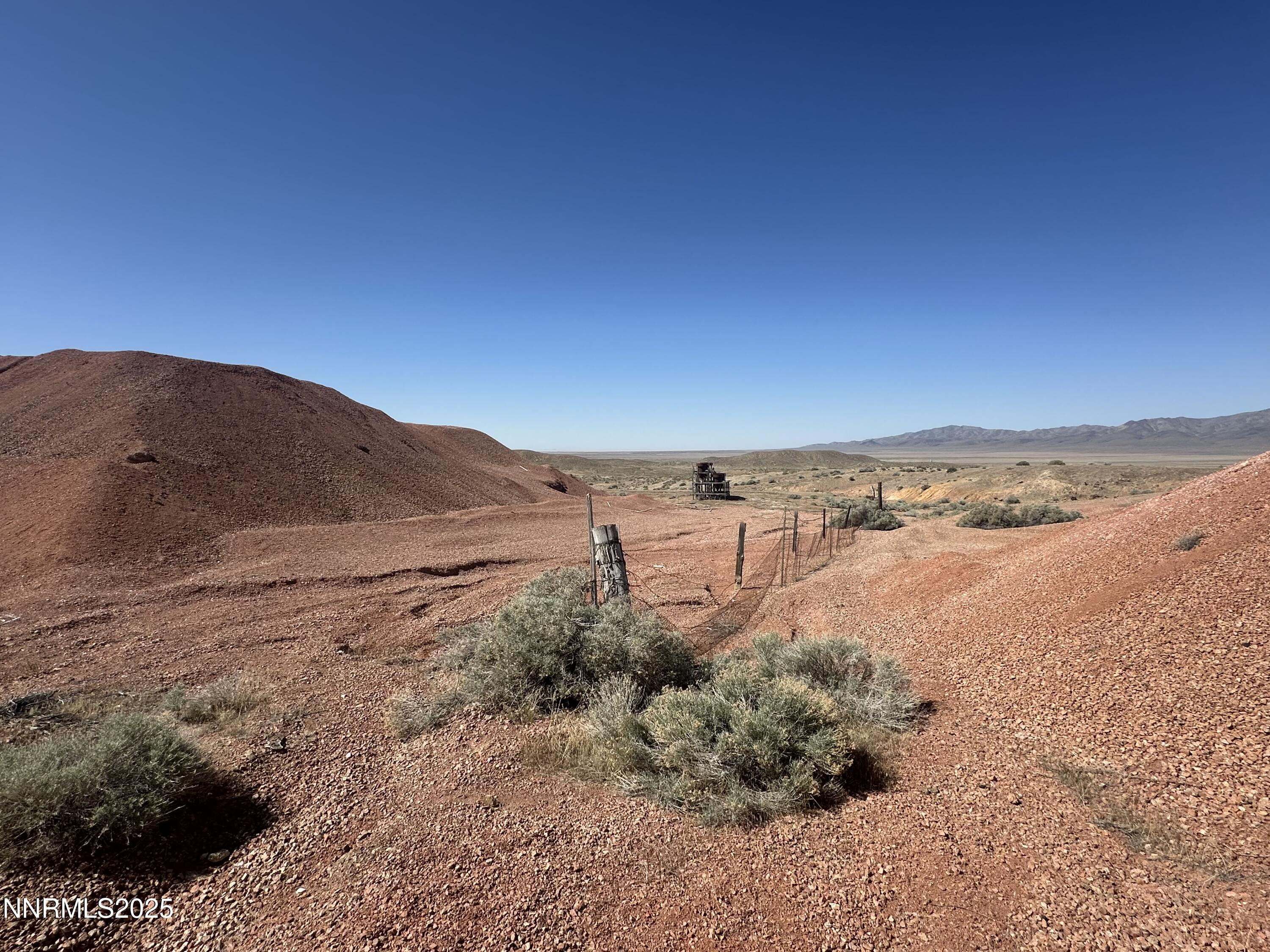 1508012 Coal Canyon Road Lovelock, NV 89419 - Photo 7 of 40 a view of beach and ocean