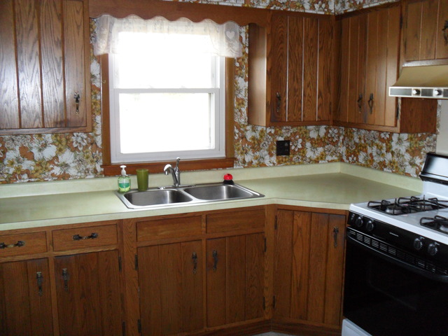 16580 Norton Road Morrison, IL 61270 - Photo 2 of 10