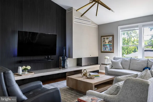 $1,399,000 | 4873 Point Road, Warrenton, VA 20187