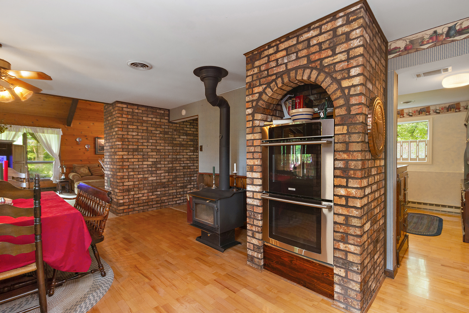 32444 Wilton Road Manhattan, IL 60442 - Photo 13 of 28 a view of livingroom with furniture