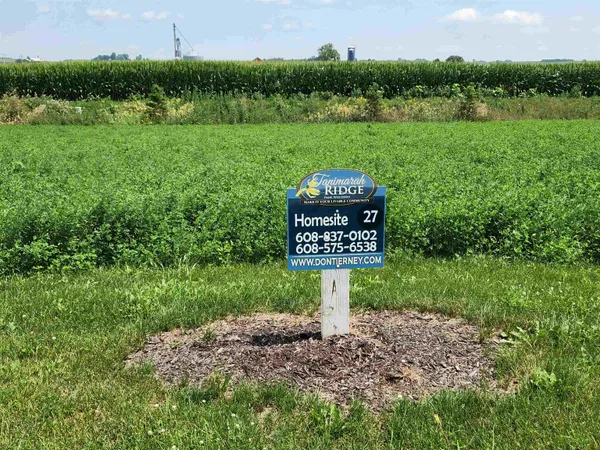 $99,000 | 831 Capitol Drive, Dane, WI 53529