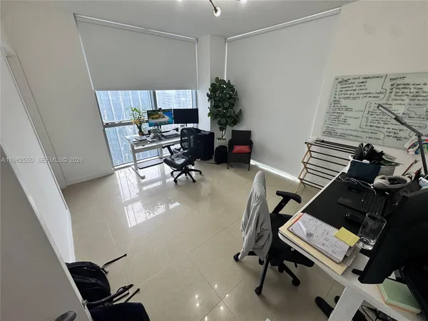 $4,000 | 1060 Brickell Avenue, Unit 3607, Miami, FL 33131