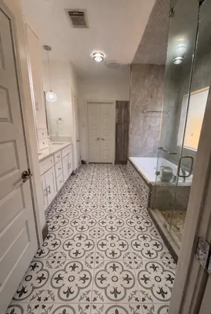 $2,700 | 9718 Crystal Boulevard, Baytown, TX 77521