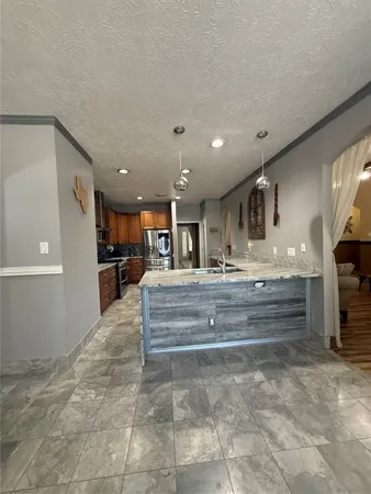 $2,700 | 9718 Crystal Boulevard, Baytown, TX 77521