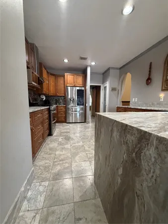 $2,700 | 9718 Crystal Boulevard, Baytown, TX 77521