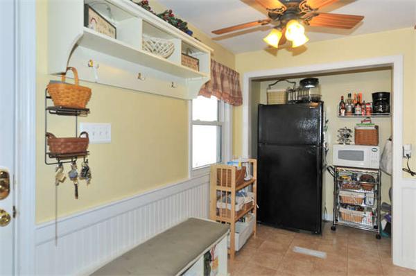 330 Douglas Road Lowell, MA 01852 - Photo 7 of 16 Gallery Image 7