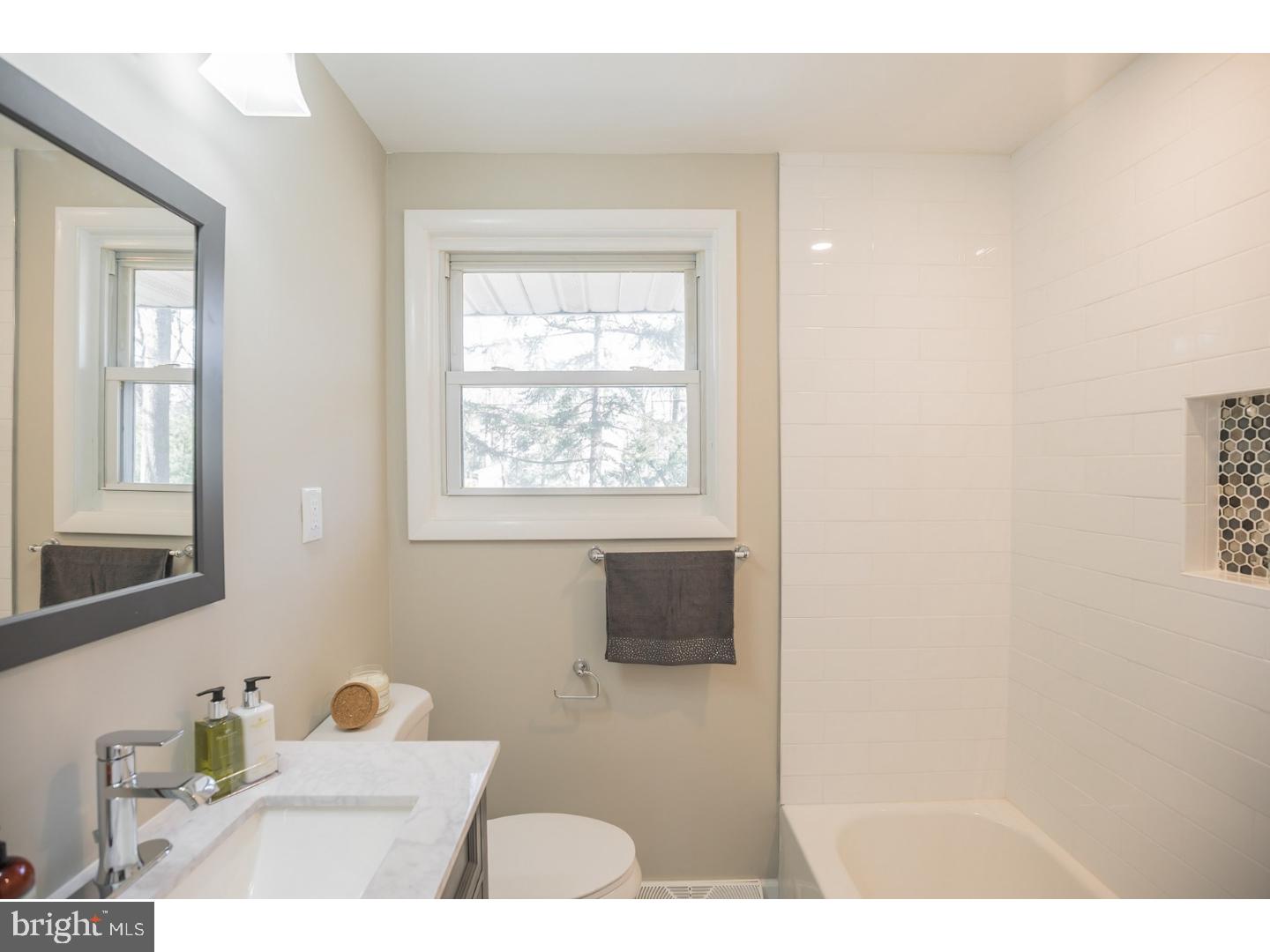8 Evergreen Road Mount Laurel, NJ 08054 - Photo 15 of 25