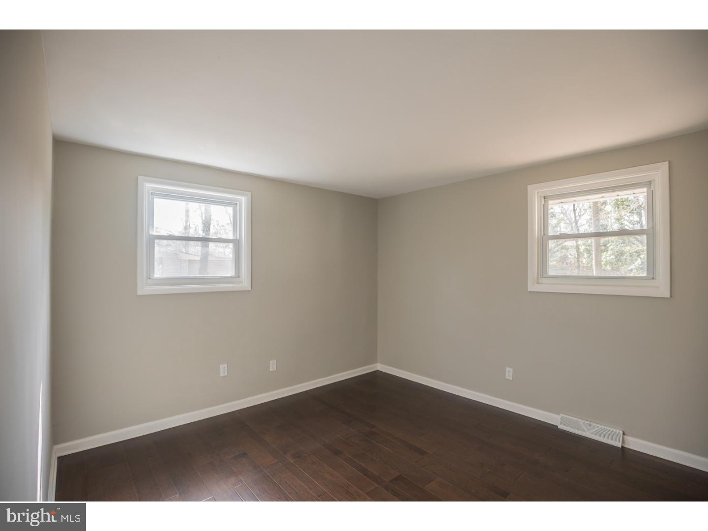 8 Evergreen Road Mount Laurel, NJ 08054 - Photo 16 of 25