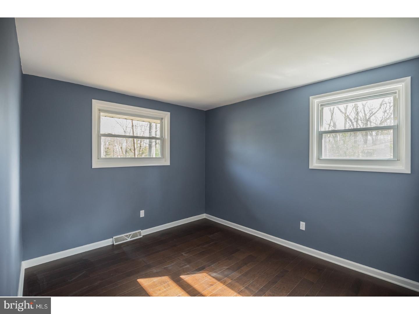 8 Evergreen Road Mount Laurel, NJ 08054 - Photo 18 of 25