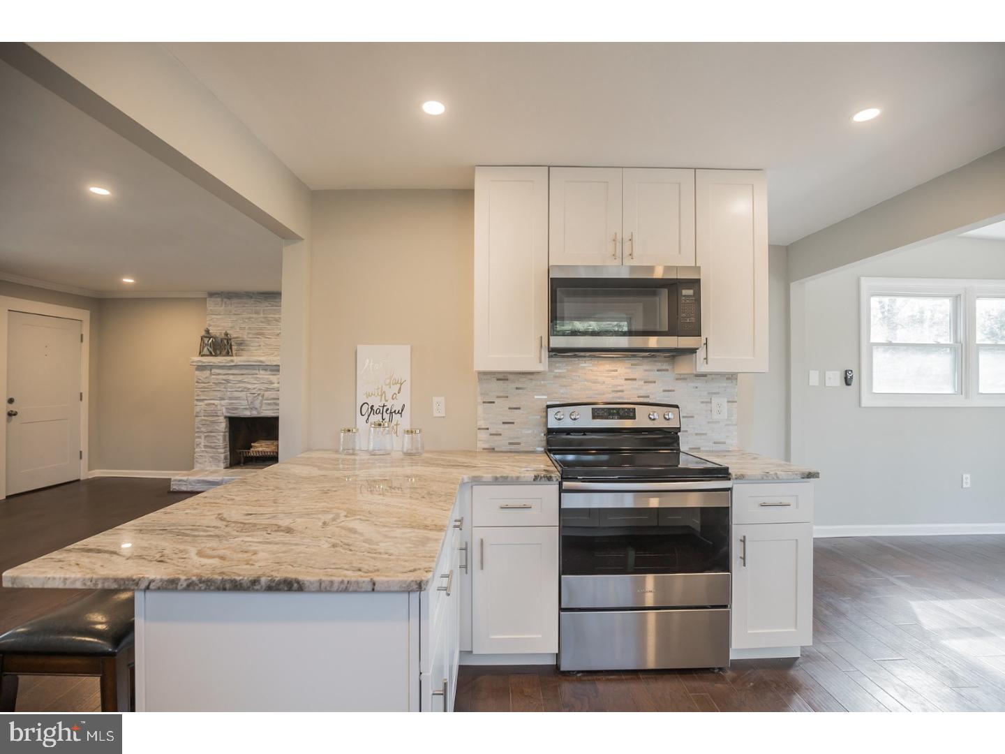 8 Evergreen Road Mount Laurel, NJ 08054 - Photo 5 of 25